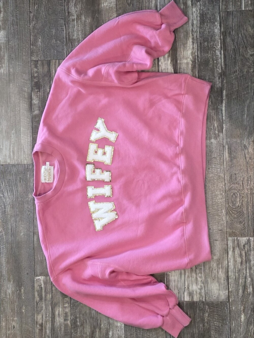 Judith March Pink "WIFEY" Embroidered Crewneck Sweatshirt